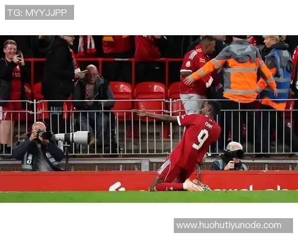 斯洛特谈球队伤病困扰强调季前训练不足导致人员紧缺问题