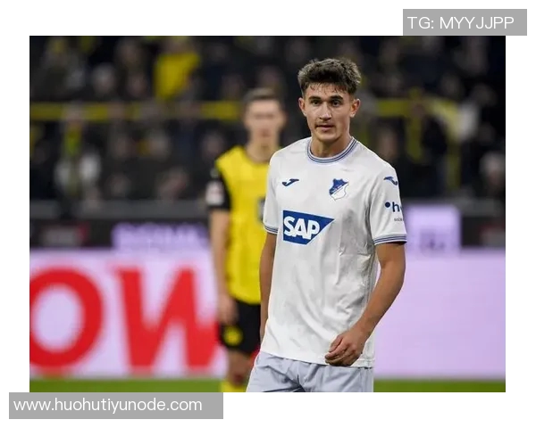 比朔夫首度为U21进球喜悦之情提升自信心展望未来表现 比朔夫首度为U21进球喜悦之情提升自信心展望未来表现